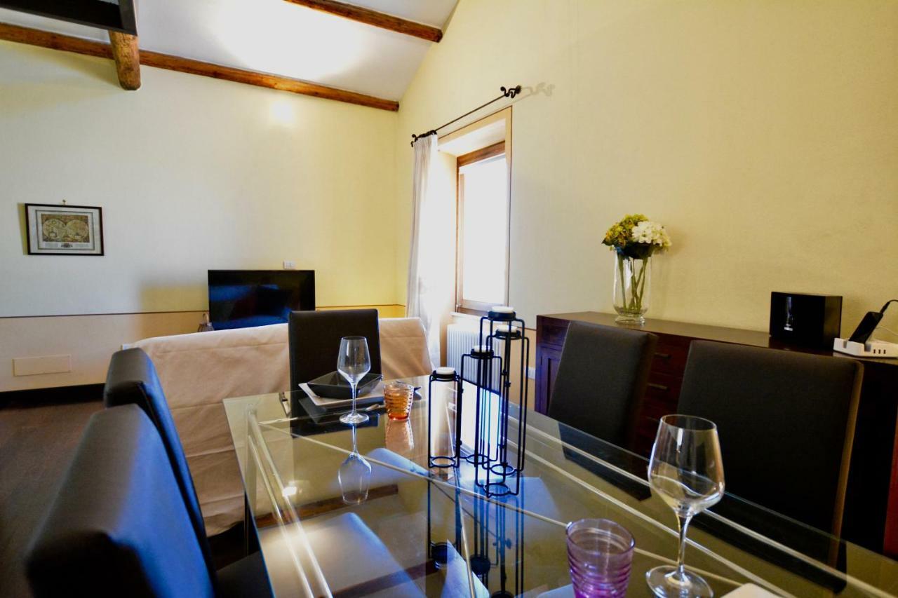 Romantic Suite Canelles Cagliari Exteriör bild