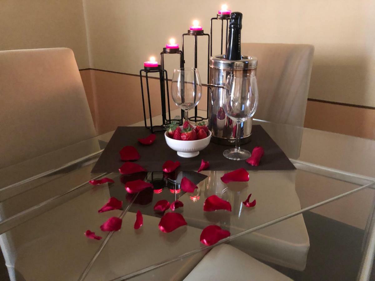 Romantic Suite Canelles Cagliari Exteriör bild