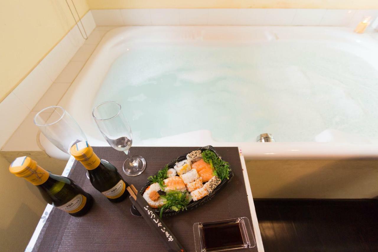 Romantic Suite Canelles Cagliari Exteriör bild